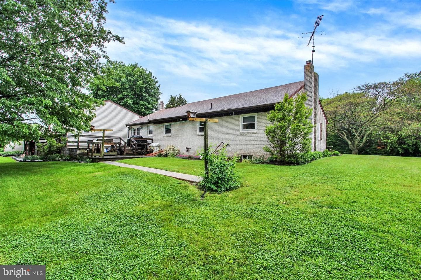 1239 Pine Run Road photo 26