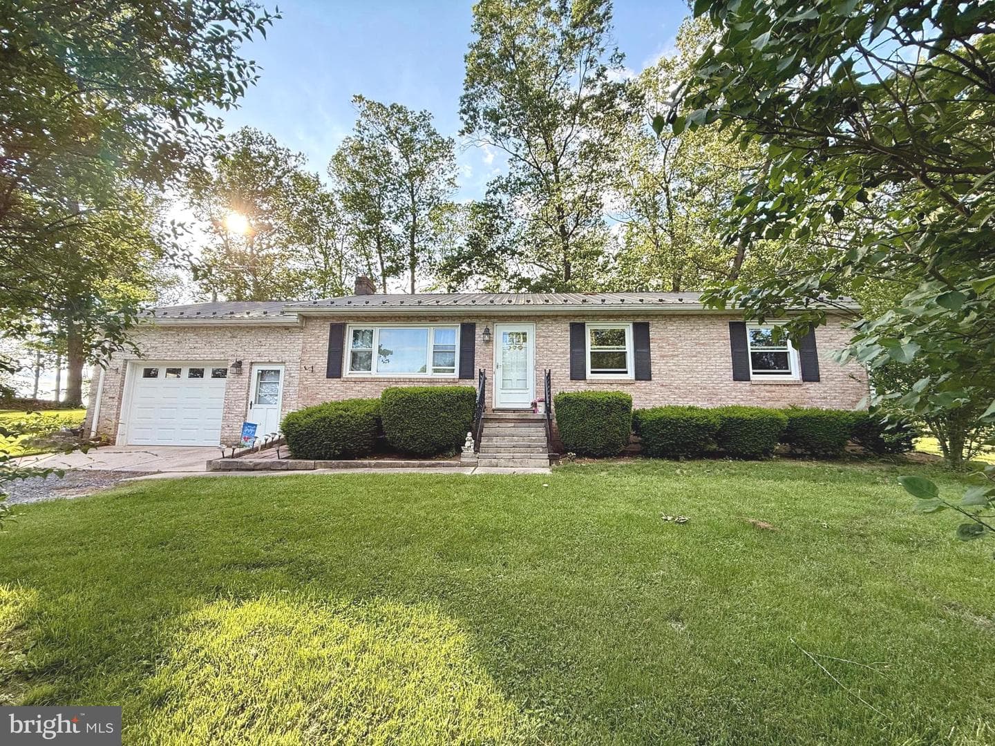 1290 Hunterstown Road photo 3