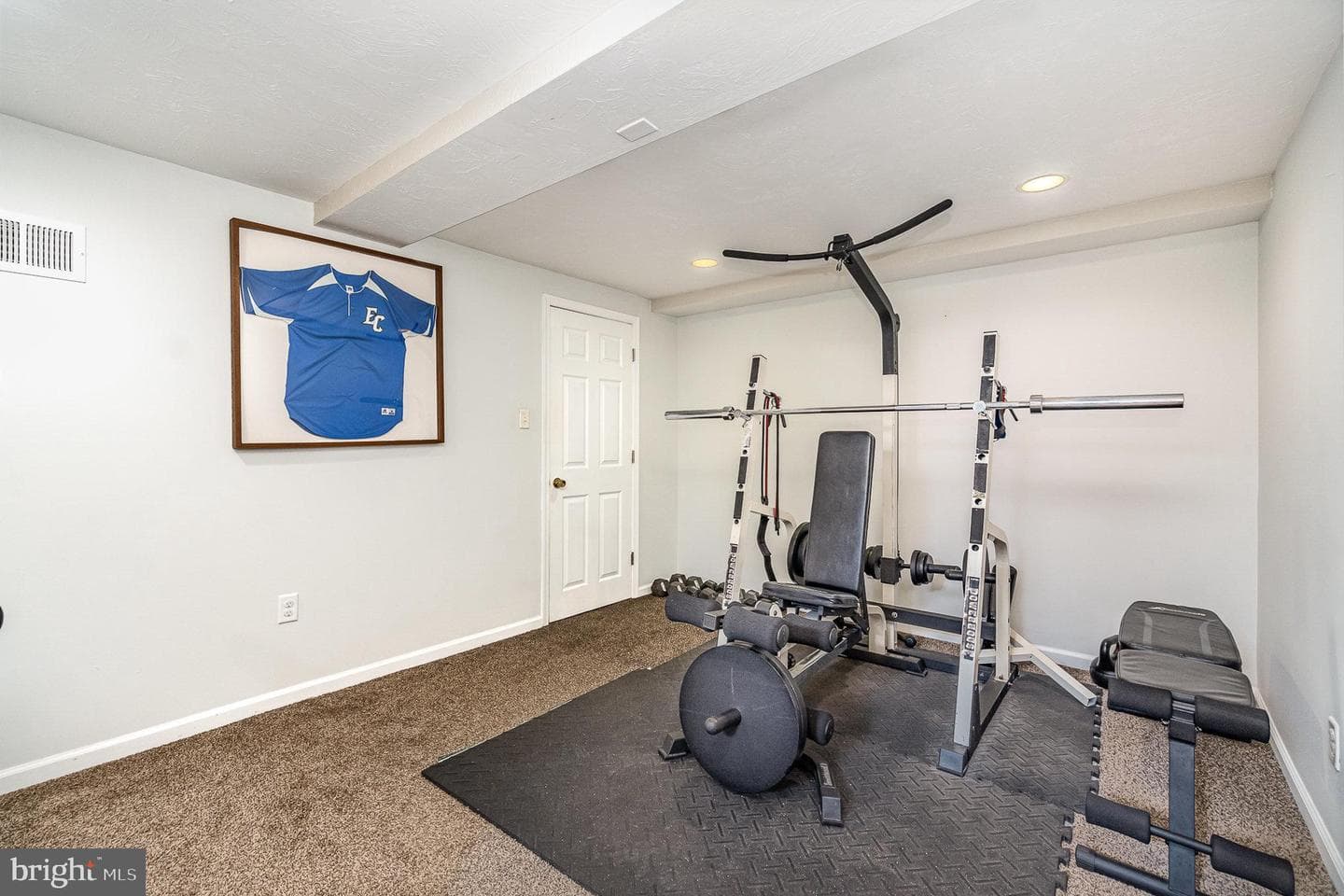 41 Squire Circle photo 17