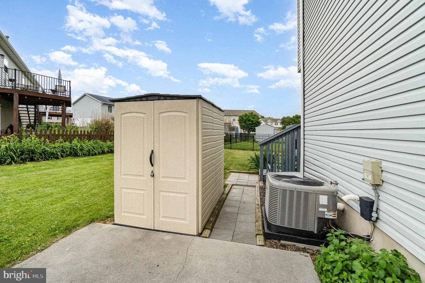 41 Squire Circle photo 22