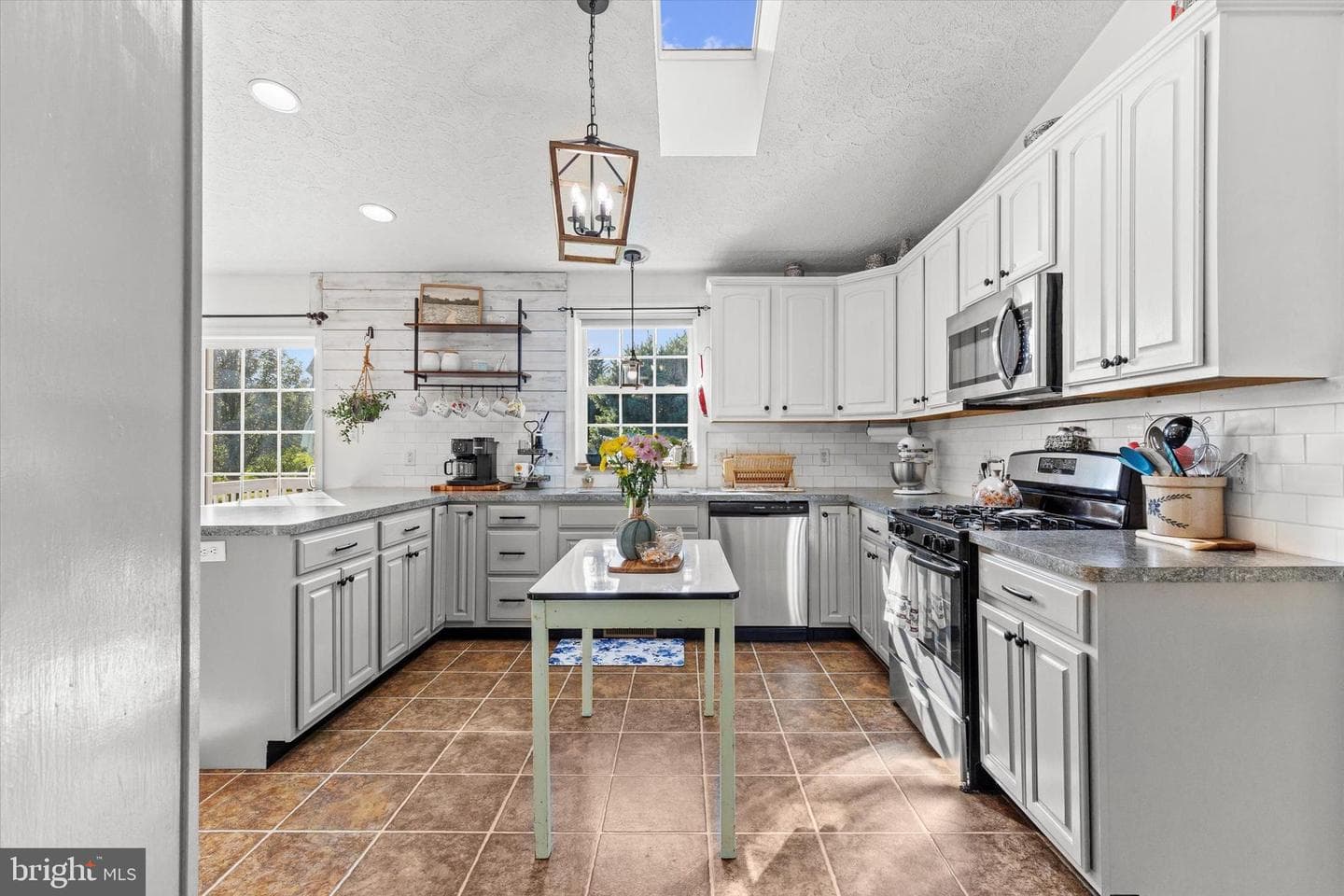 50 Baker Road photo 13