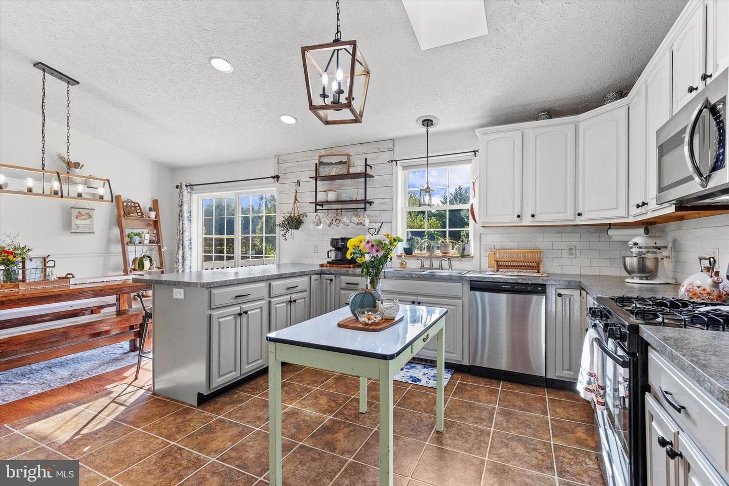 50 Baker Road photo 15