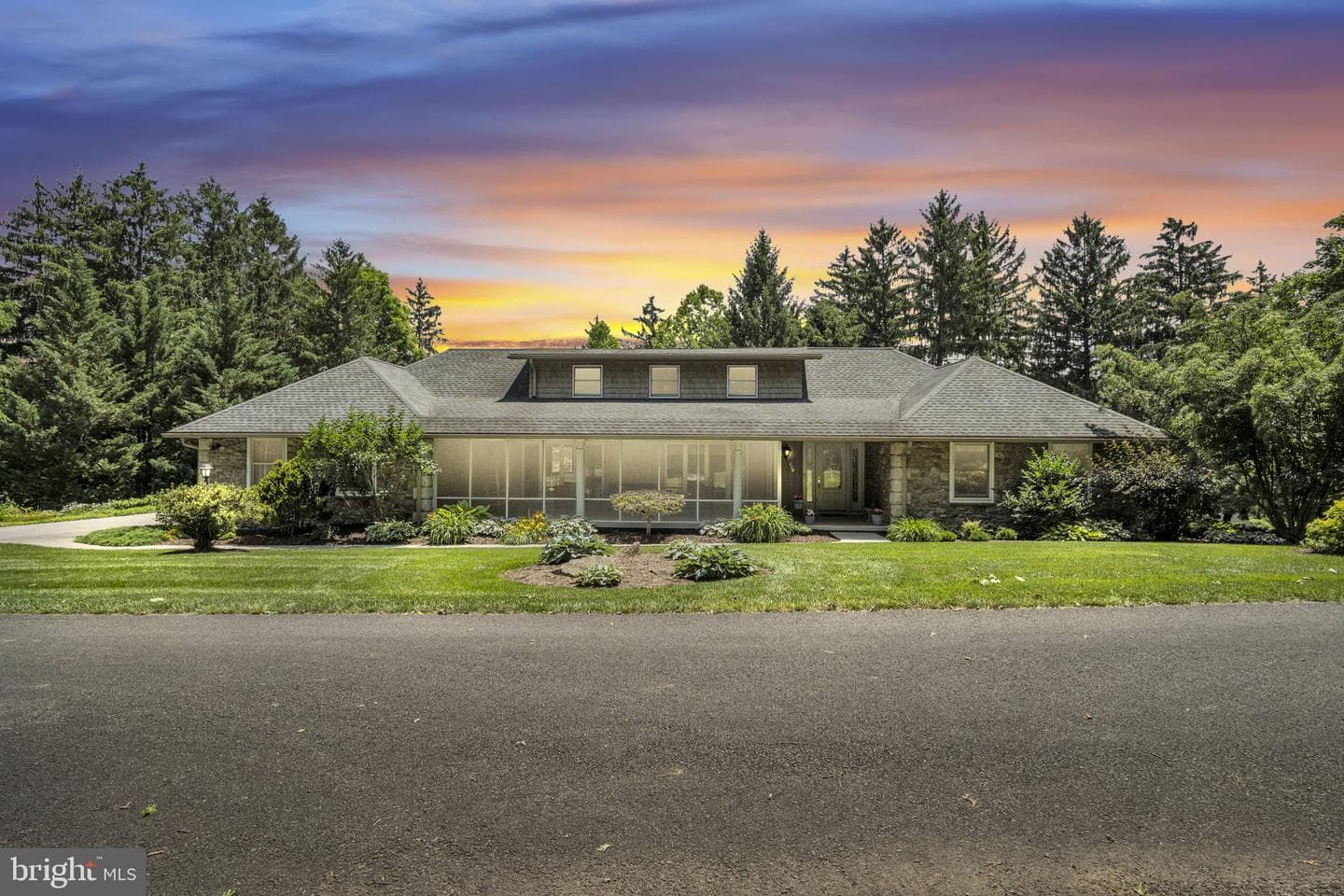 220 Longview Boulevard