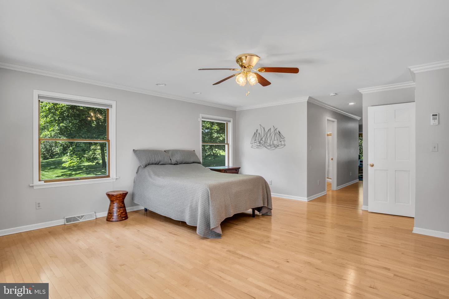 220 Longview Boulevard photo 22
