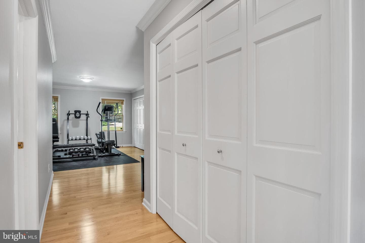 220 Longview Boulevard photo 30