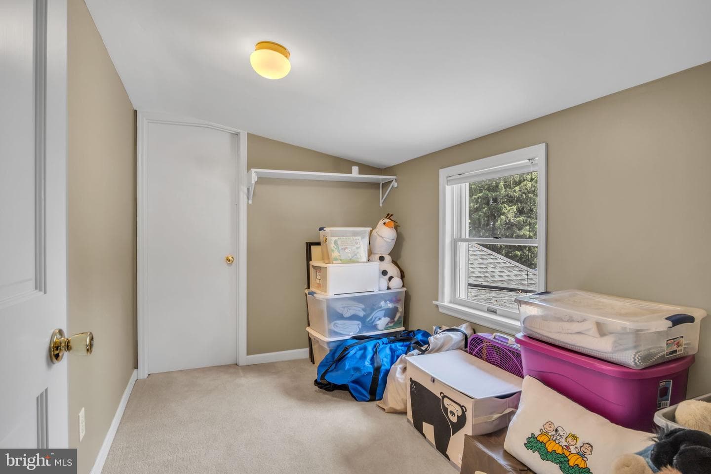 220 Longview Boulevard photo 45