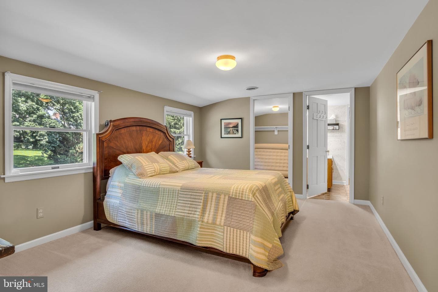 220 Longview Boulevard photo 47