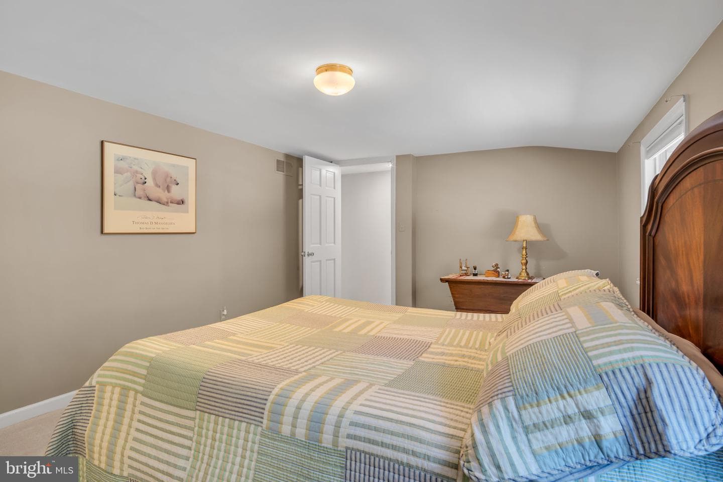 220 Longview Boulevard photo 49
