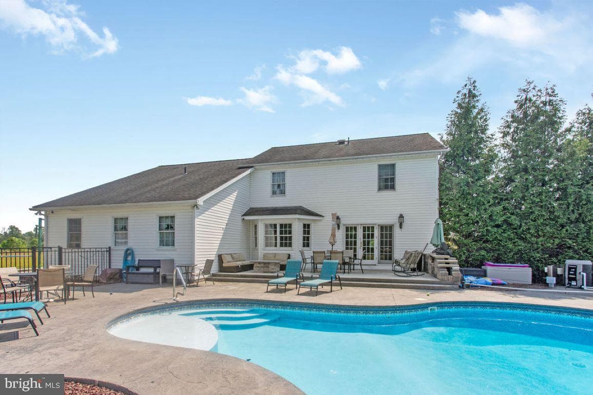 148 S Allwood Drive photo 33