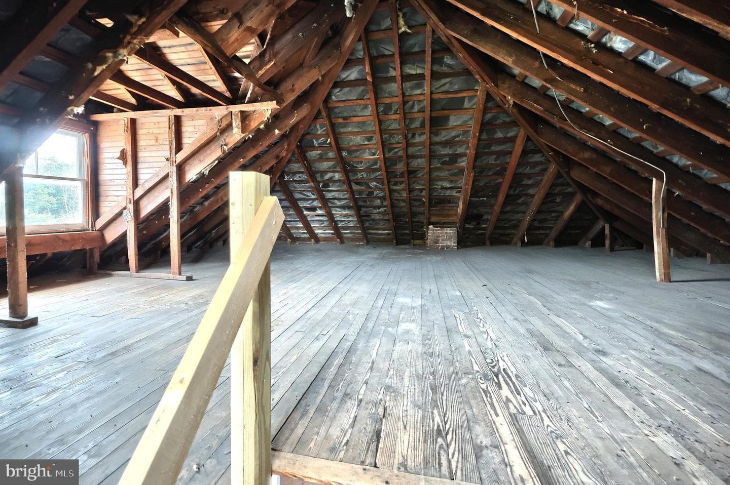 415 Lincoln Way West photo 33