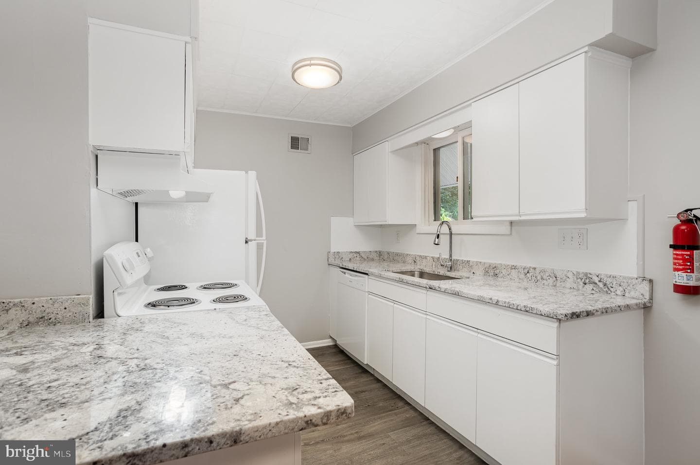 15 Pemberton Drive photo 10