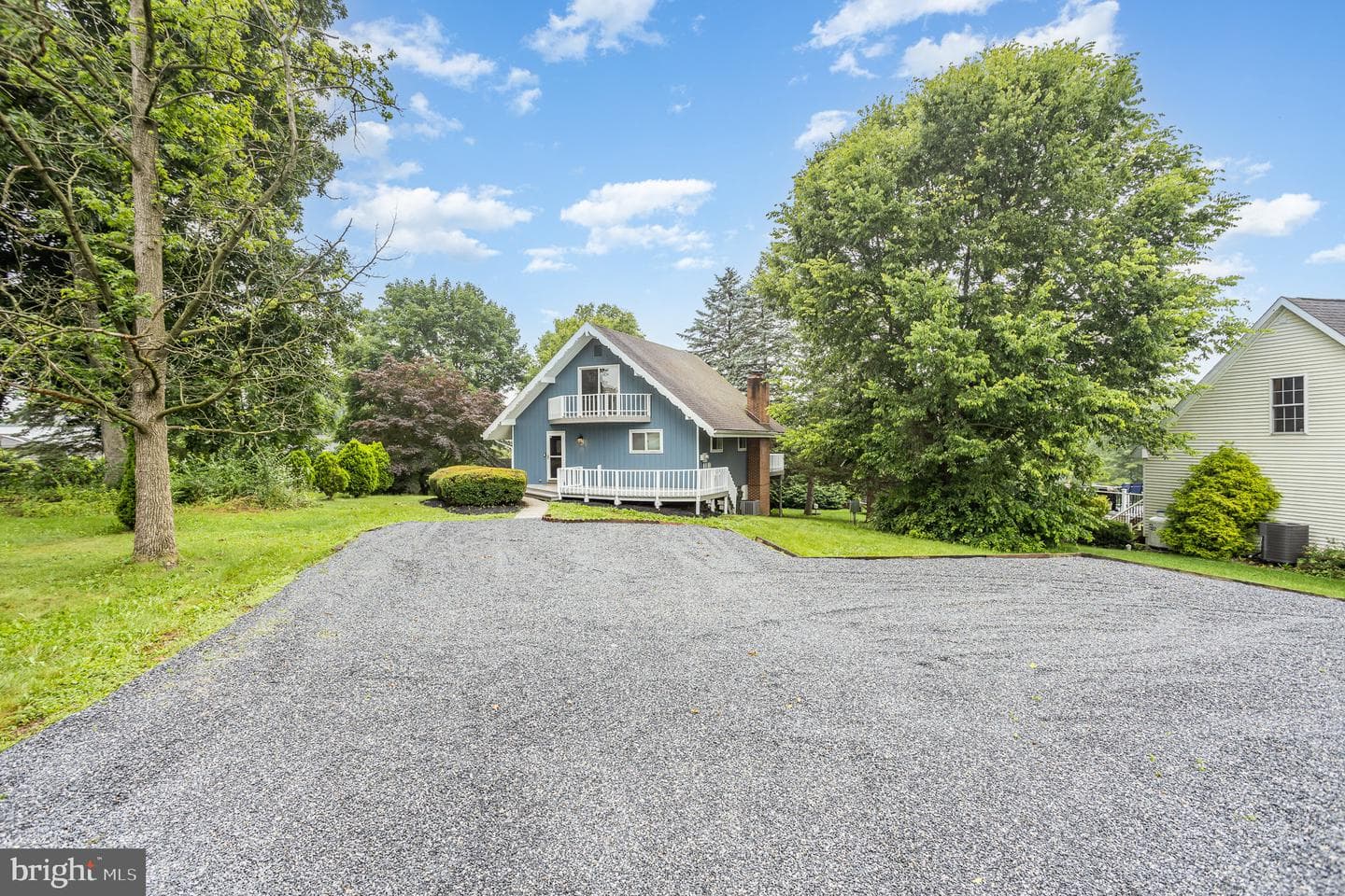 15 Pemberton Drive photo 2