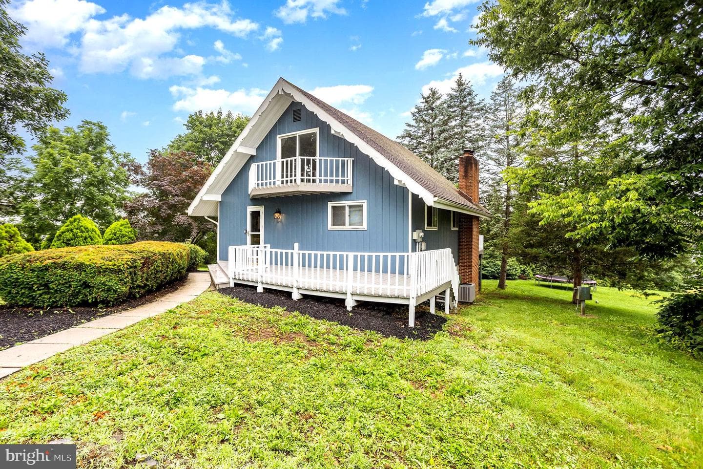 15 Pemberton Drive photo 3