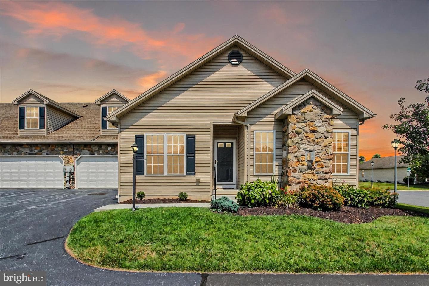 31 Ivy Lane