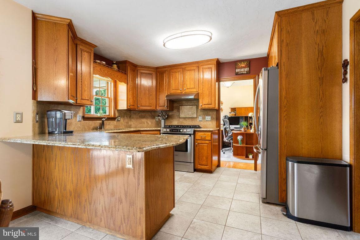 3 Wheaton Drive photo 11