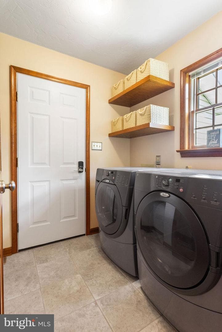3 Wheaton Drive photo 17