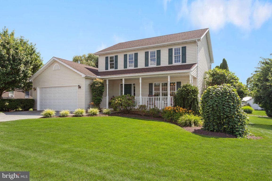 3 Wheaton Drive photo 2