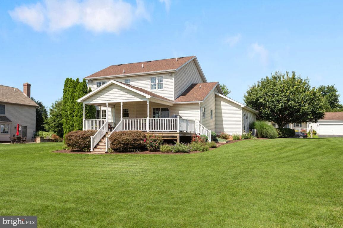 3 Wheaton Drive photo 41