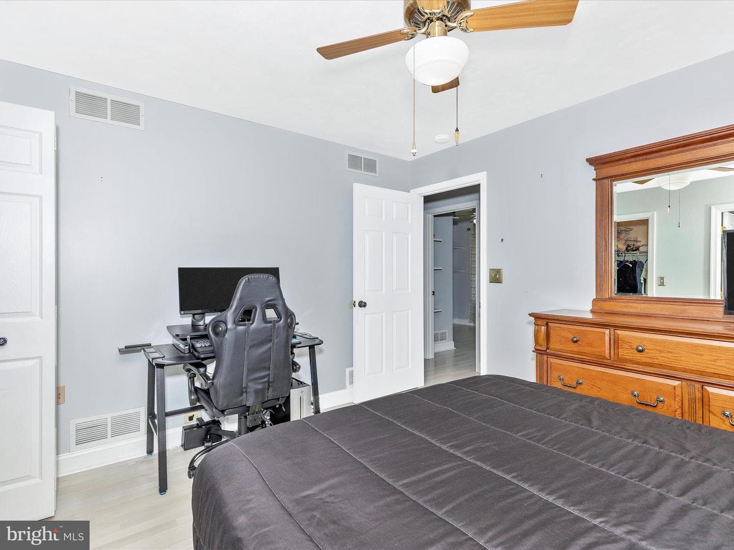 654 Curtis Drive photo 19