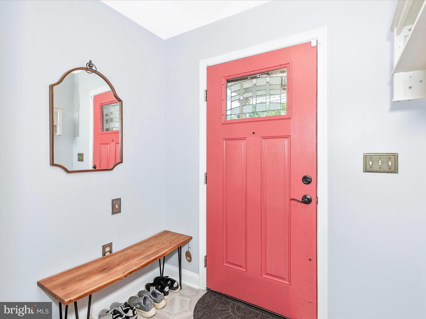 654 Curtis Drive photo 3