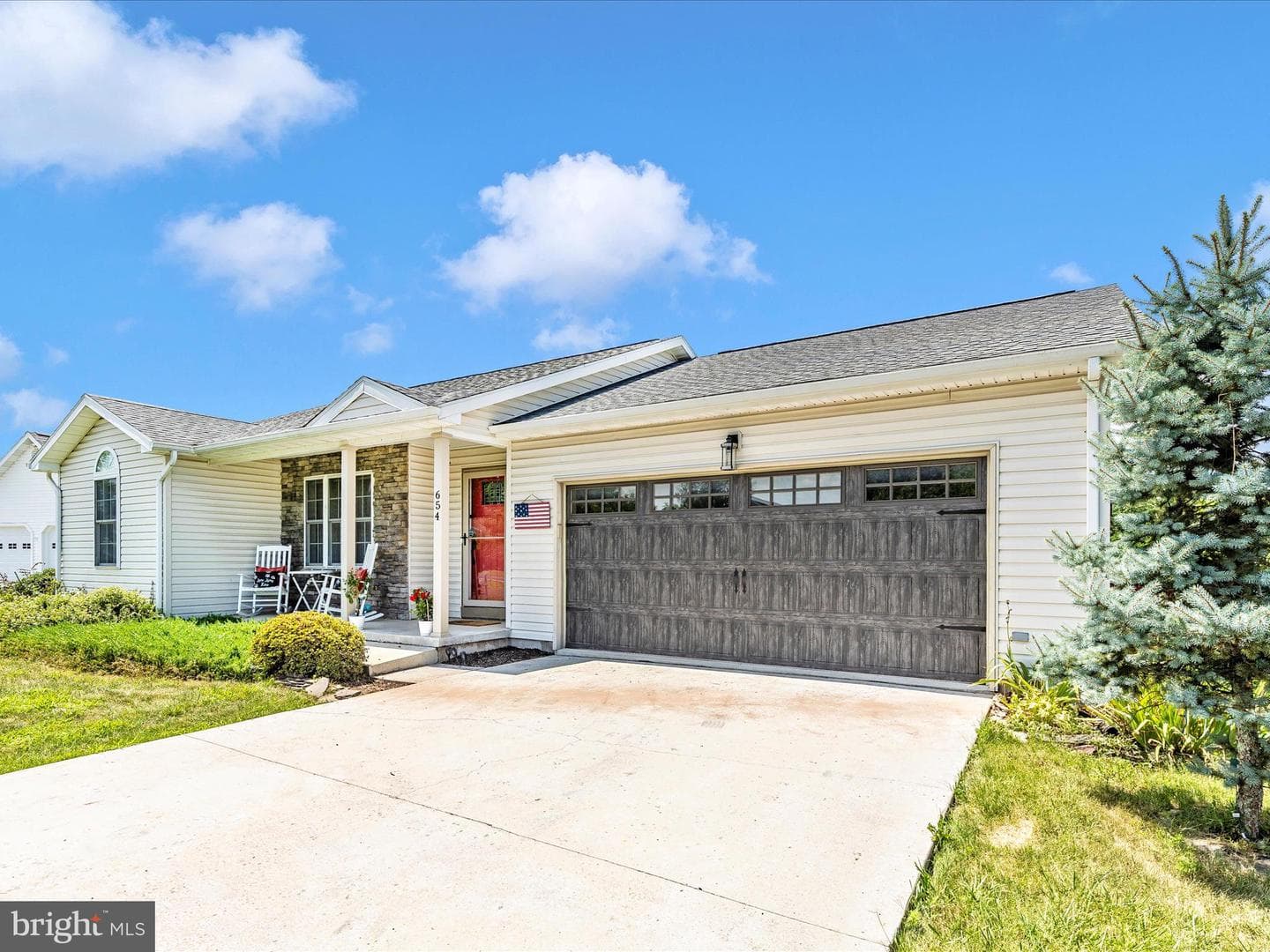 654 Curtis Drive photo 39