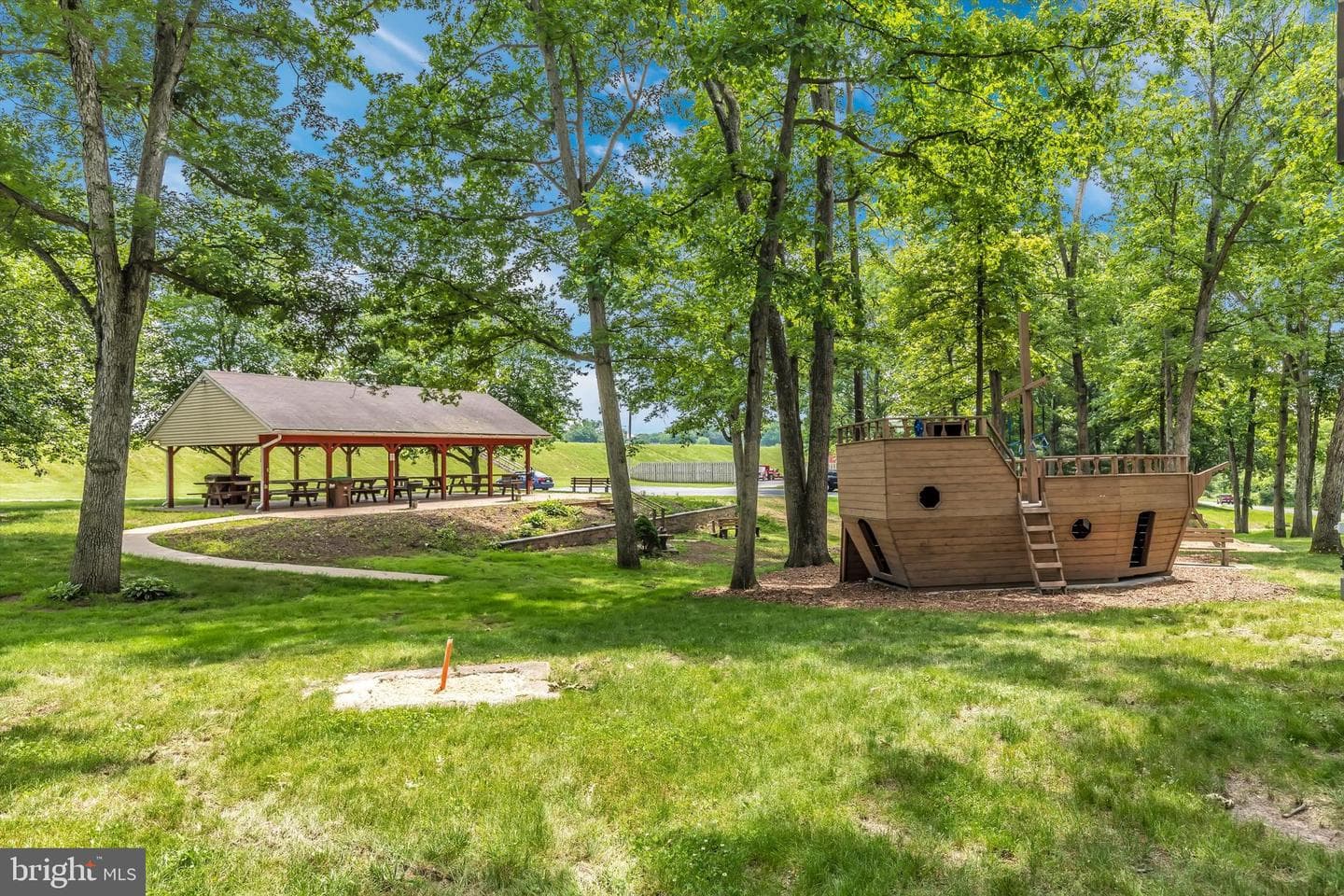654 Curtis Drive photo 58
