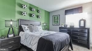 58 Windsor Ct photo 8
