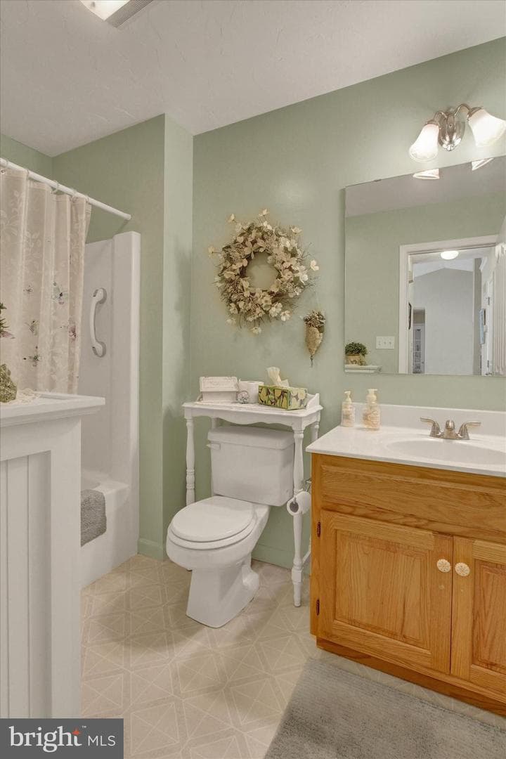 12 Yorktowne Court photo 13