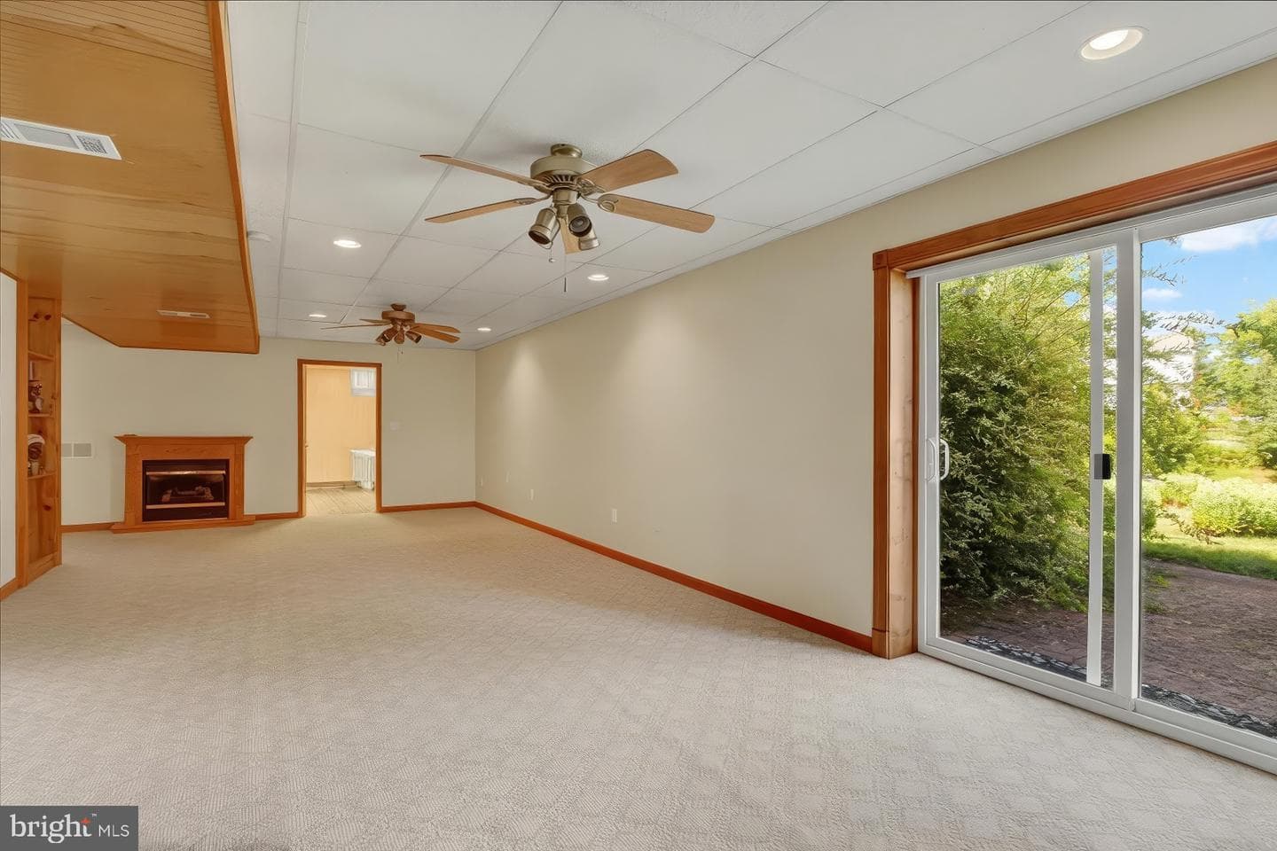 12 Yorktowne Court photo 14