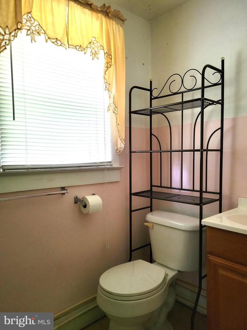 179 Topper Road photo 13