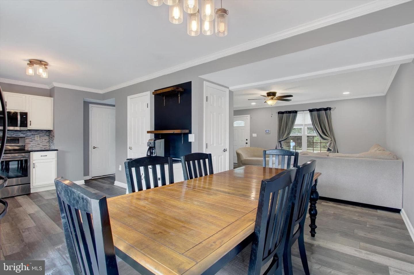 42 Jessica Drive photo 10