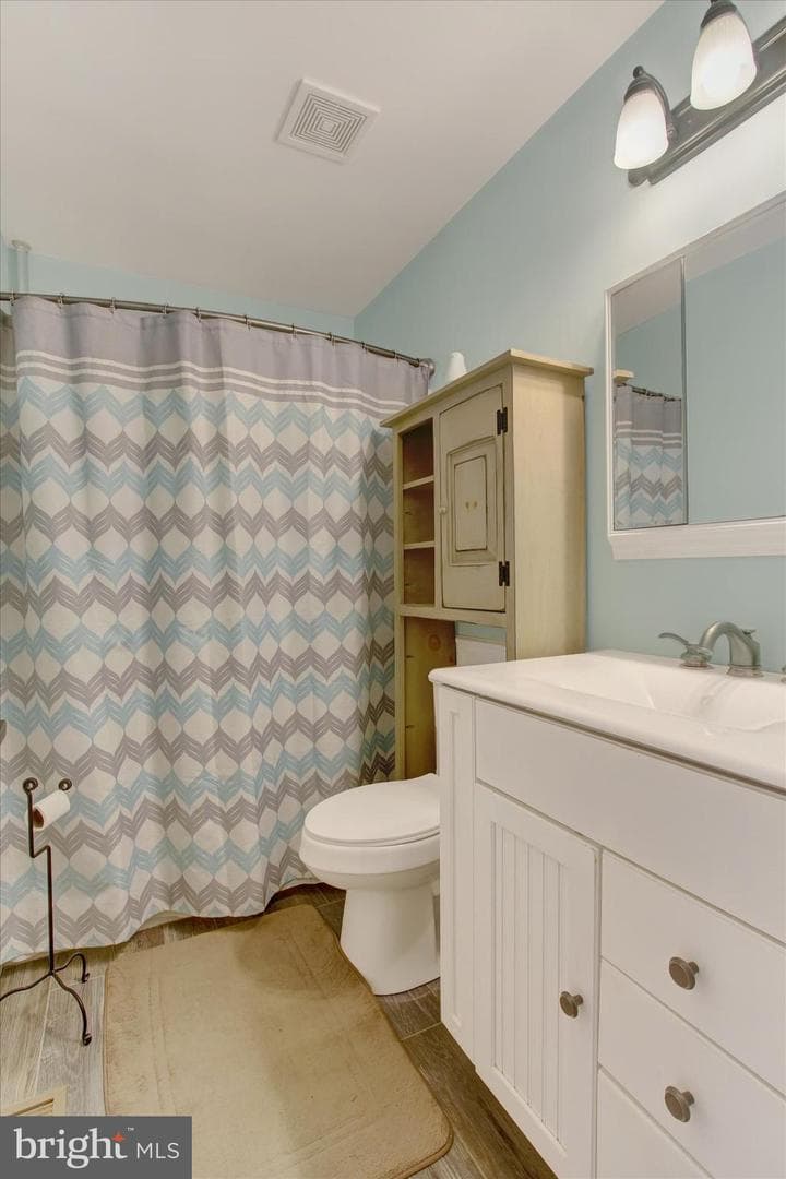 42 Jessica Drive photo 19