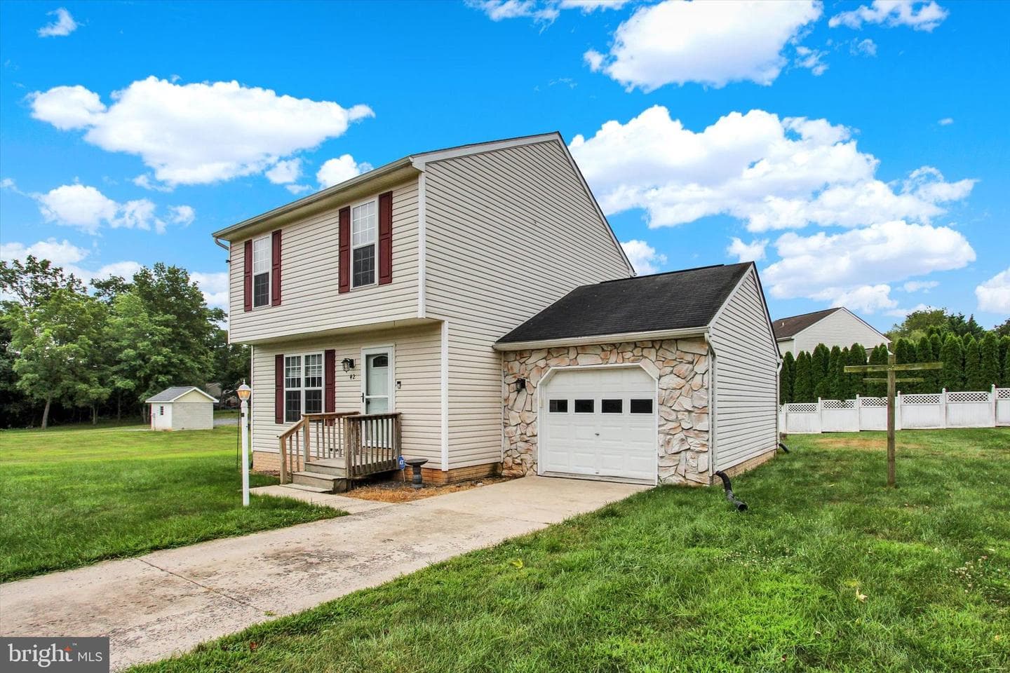 42 Jessica Drive photo 25