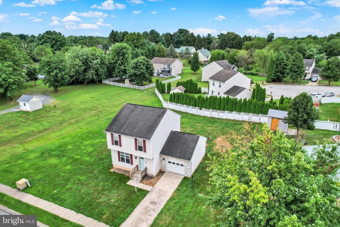 42 Jessica Drive photo 26