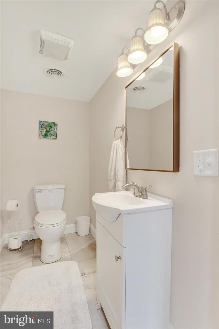 630 Mehring Road photo 19