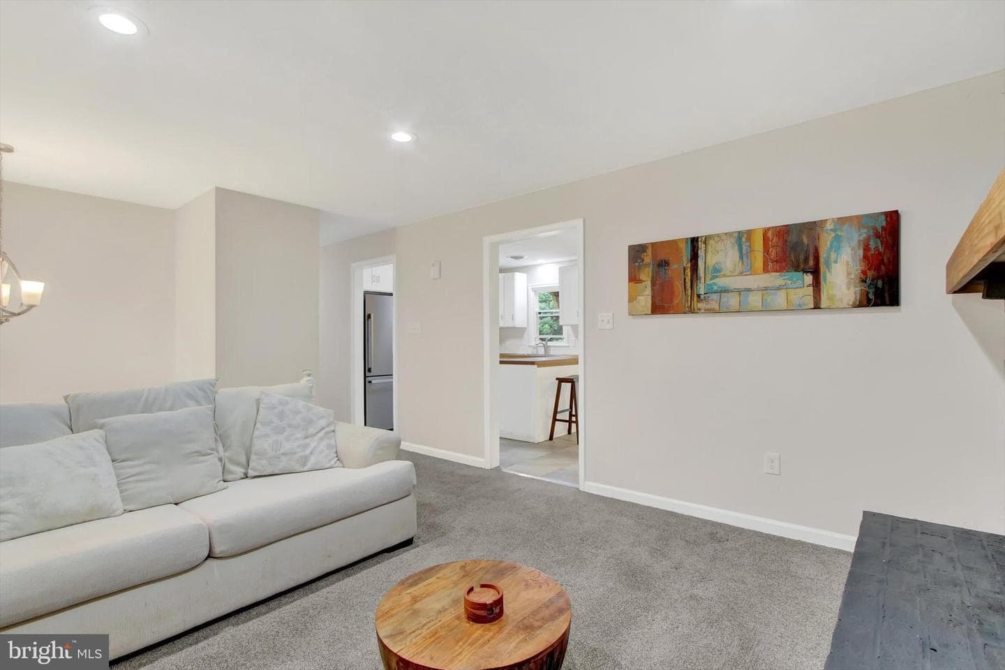 630 Mehring Road photo 5