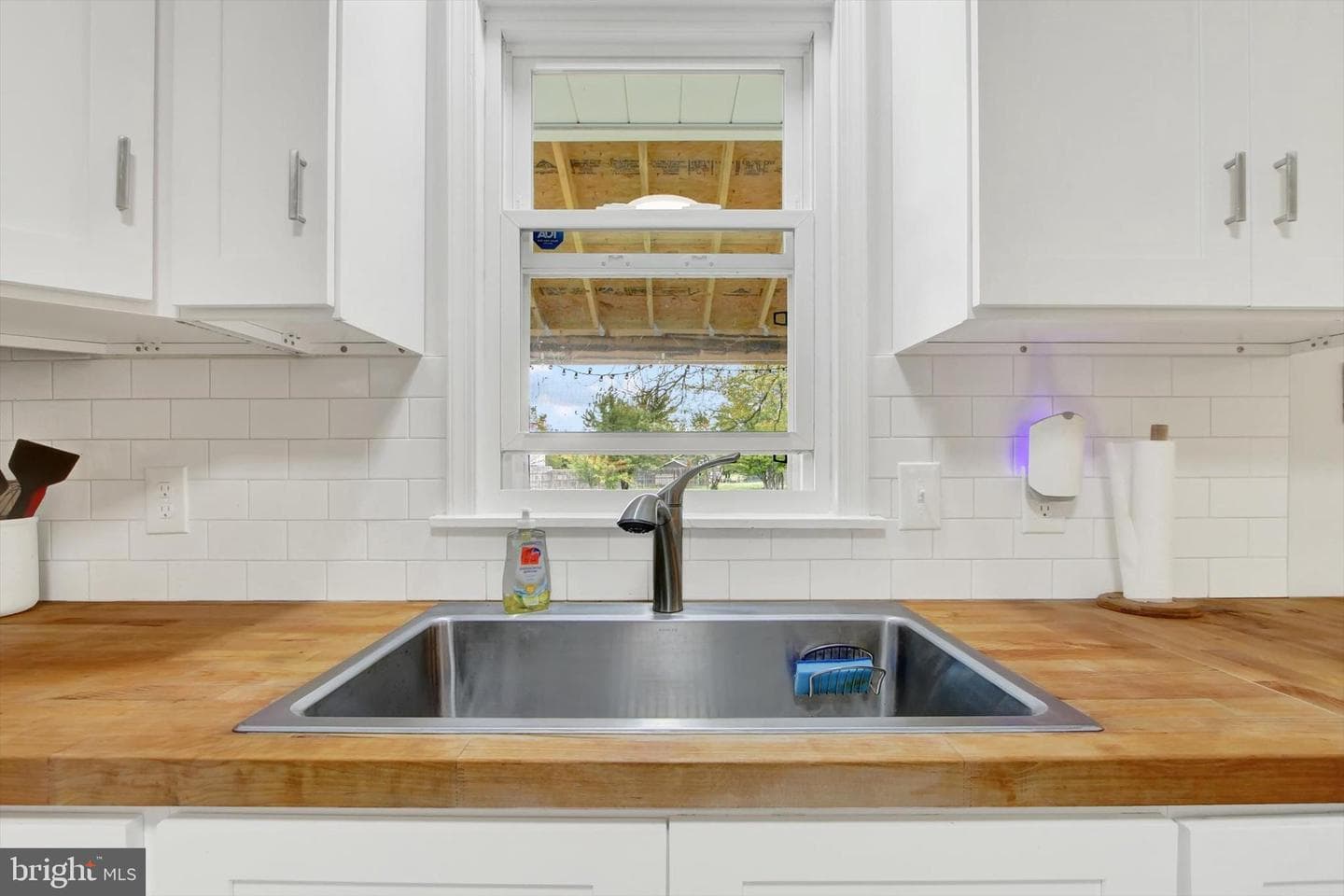 630 Mehring Road photo 8