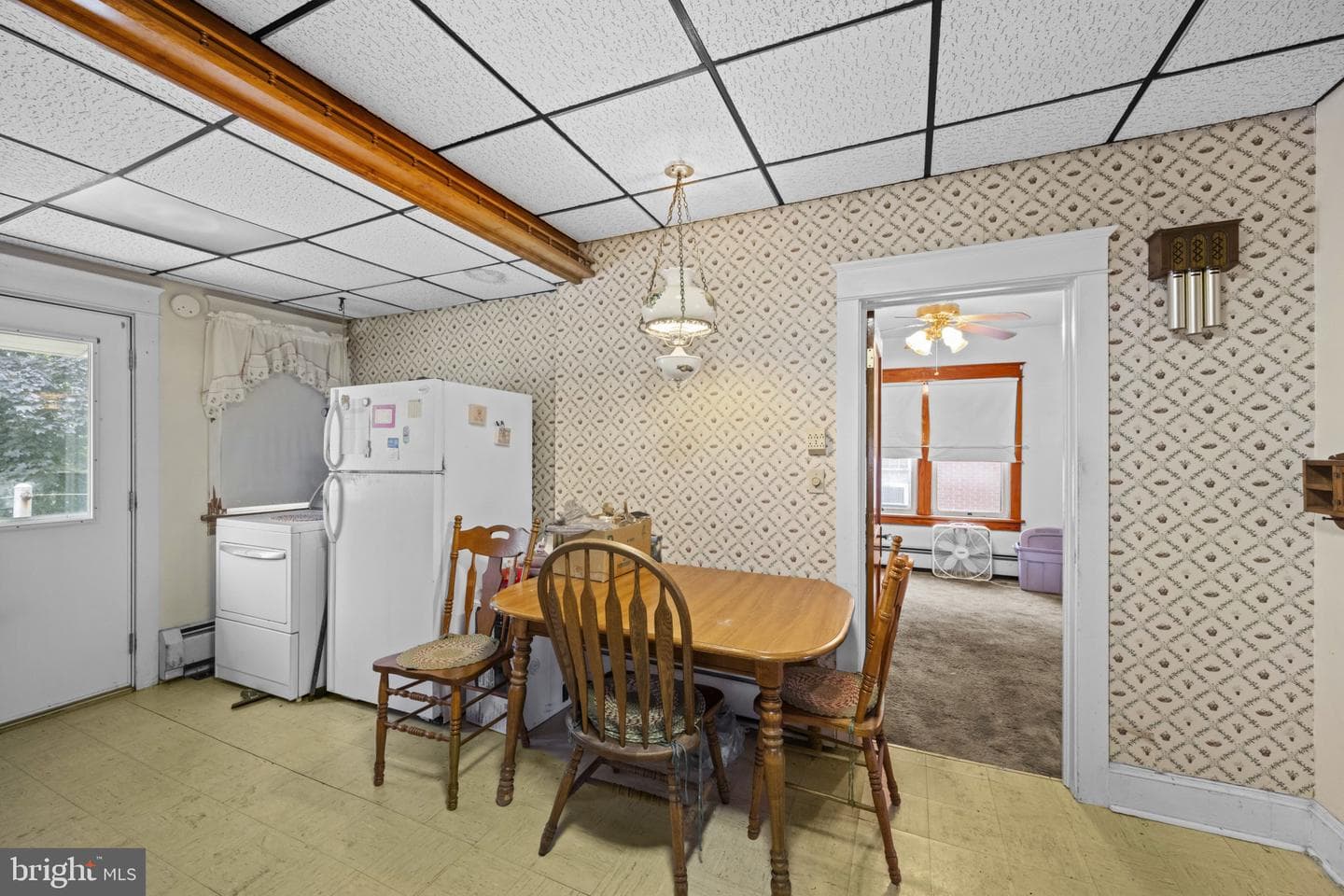 549 E King Street photo 9