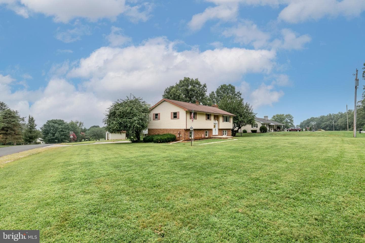 640 Bollinger Road photo 1