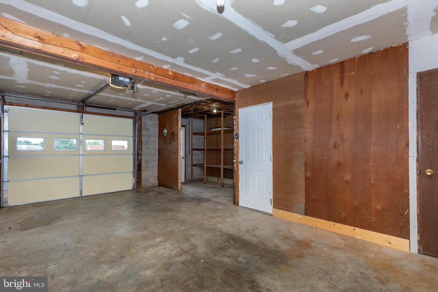 640 Bollinger Road photo 32
