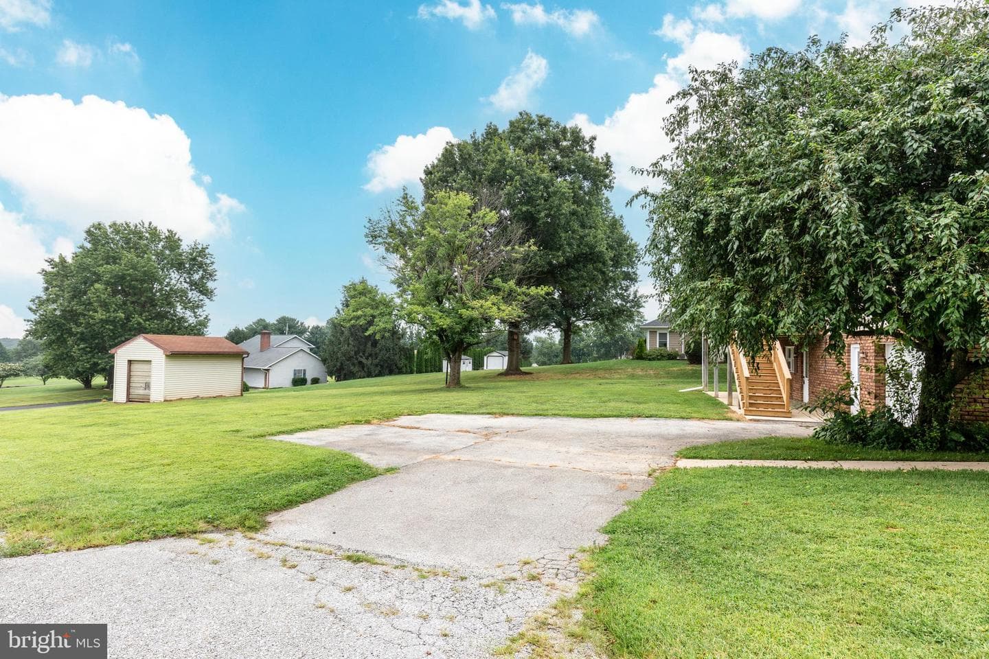 640 Bollinger Road photo 44