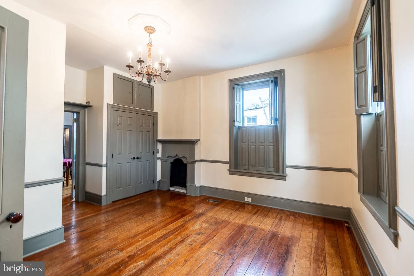 103 E Main Street photo 15