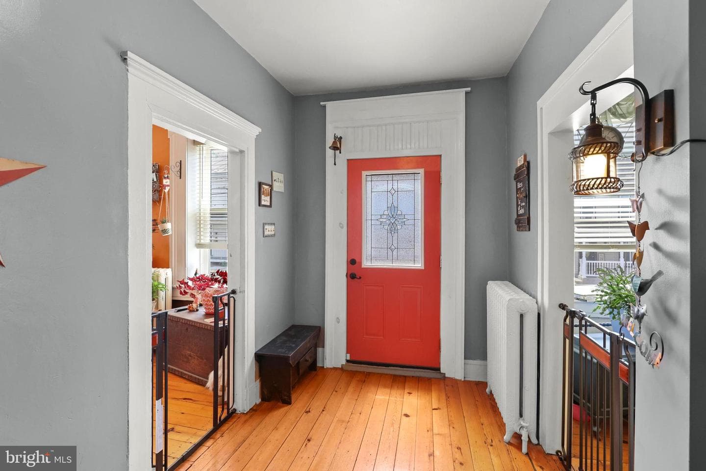 129 W King Street photo 4