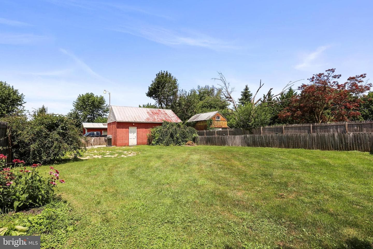 129 W King Street photo 48