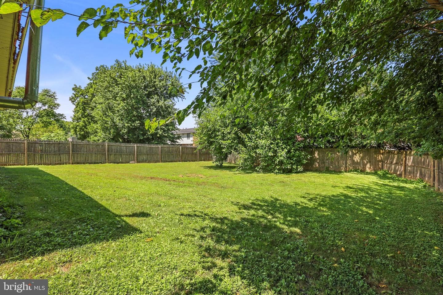 129 W King Street photo 50