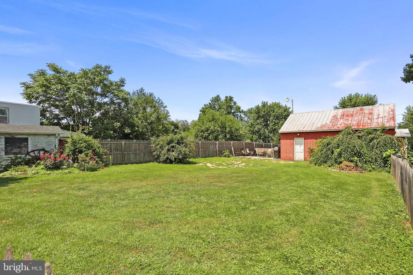 129 W King Street photo 57