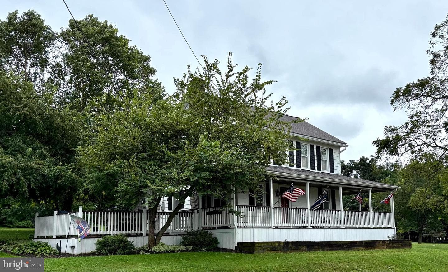 290 Woods Road photo 2