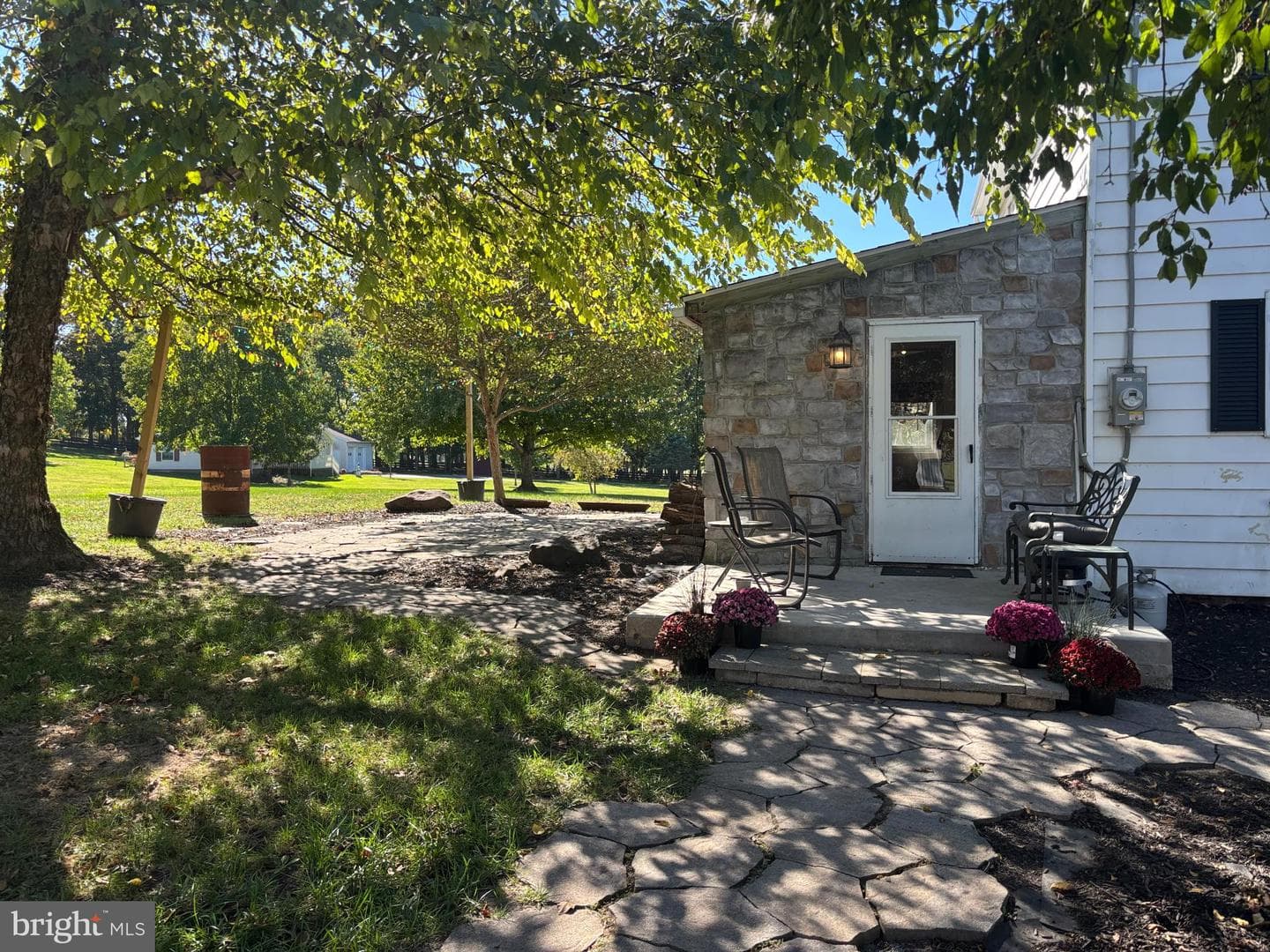 290 Woods Road photo 5