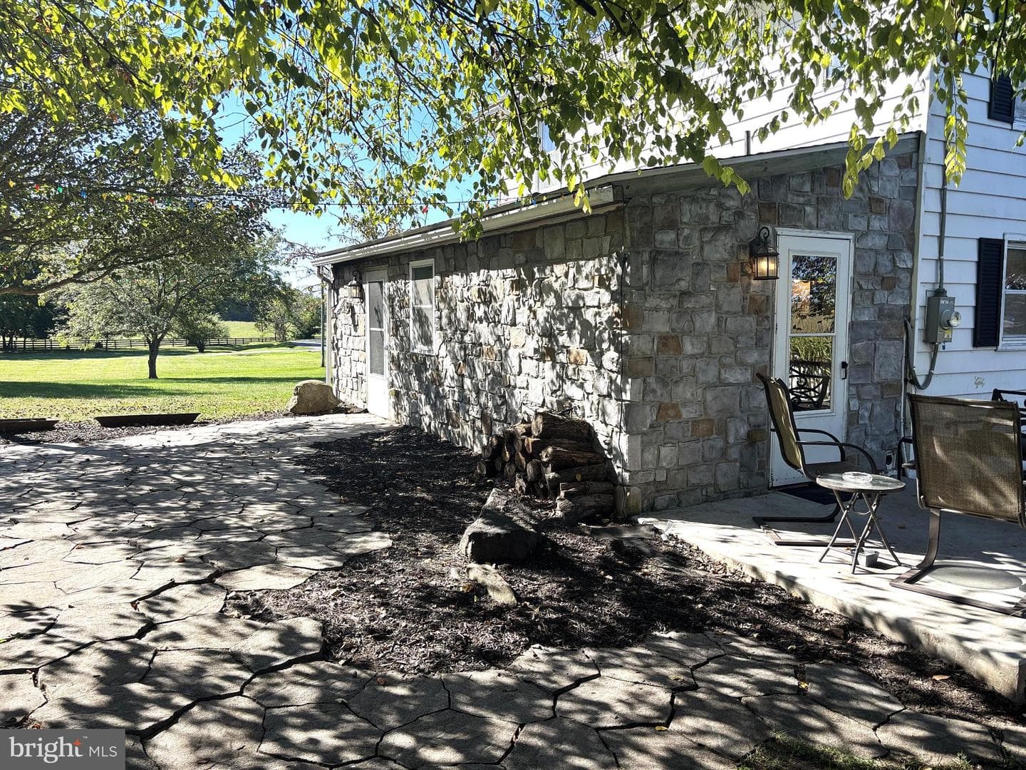 290 Woods Road photo 6