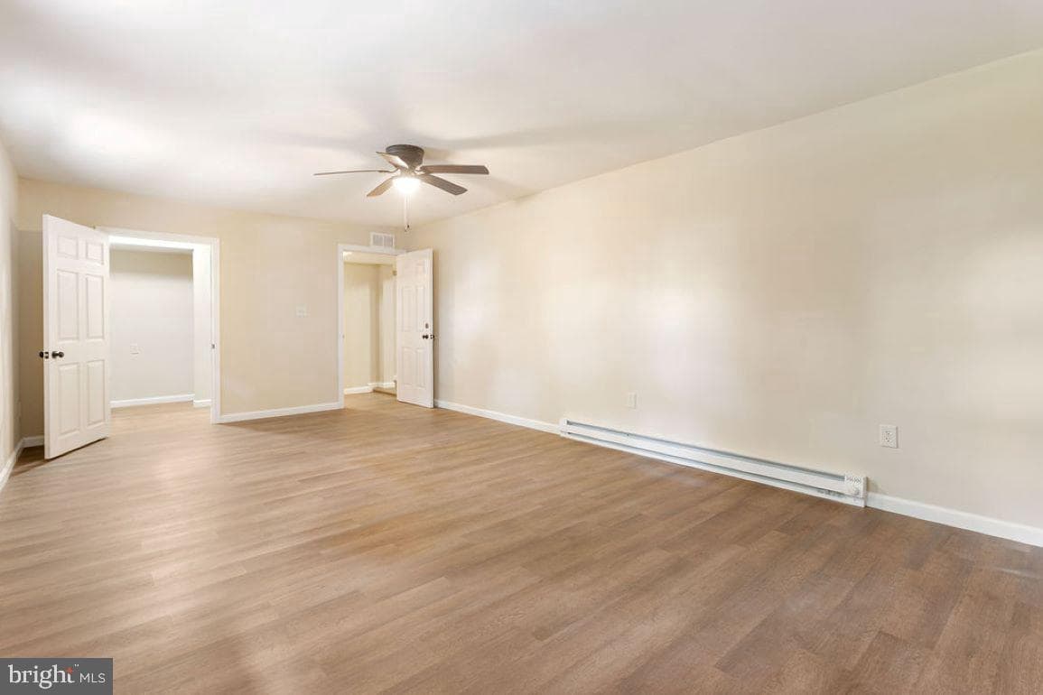 2325 York Road photo 10